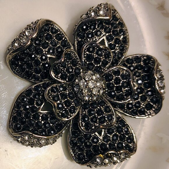 Vtg Black & Clear Pave Rhinestone Flower Mourning Brooch Silver Tone - Picture 5 of 5